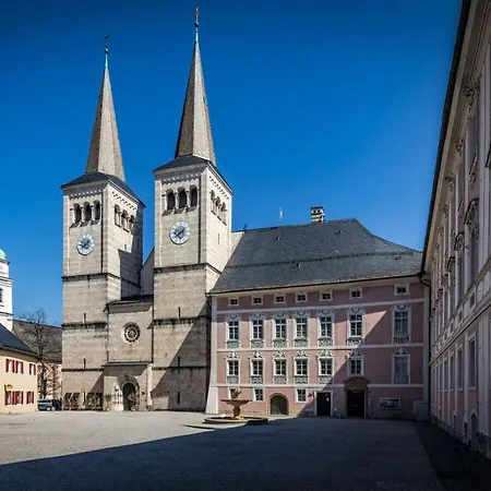 In The Berghanghaeus
